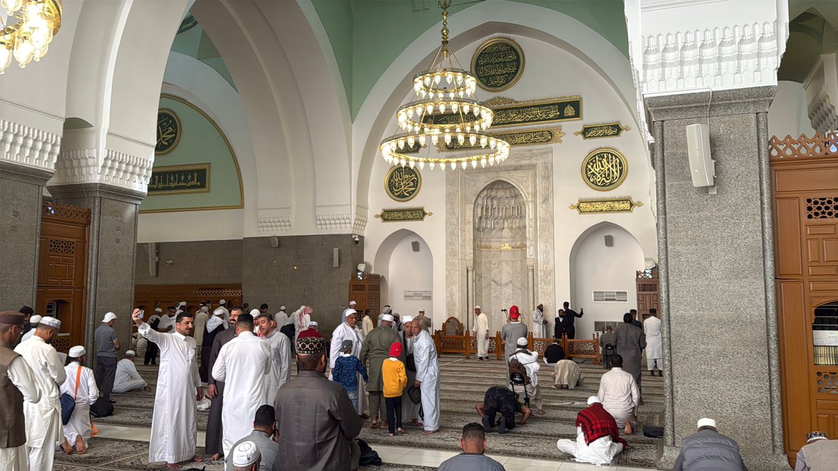 Hadithoftheday's tweet image. The first ever Masjid in Islam. Does anyone know the name of this historic Masjid?