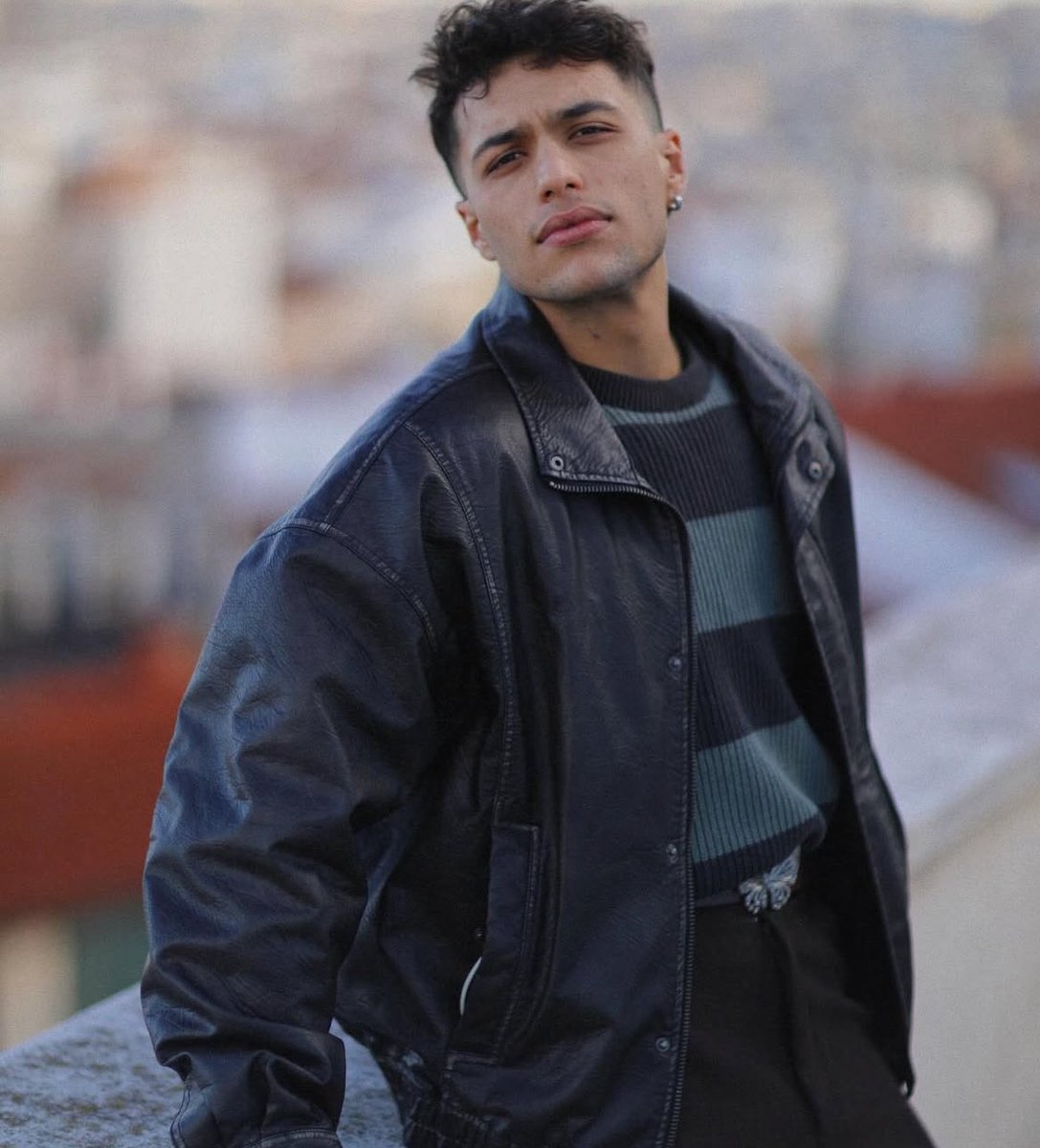 digo poco pero creo que se me entiende