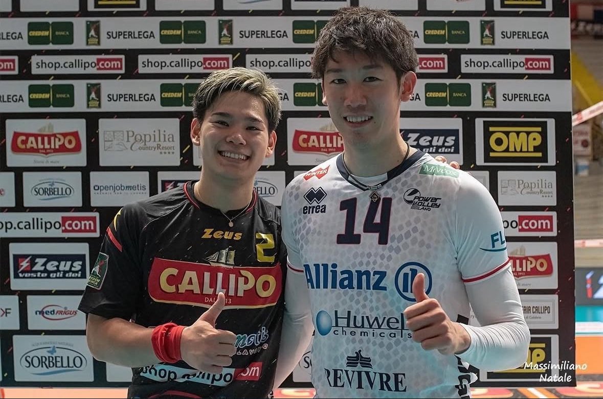 WE NEED THIS NEXT SUMMER PLEASE 😭😭😭😭😭😭😭