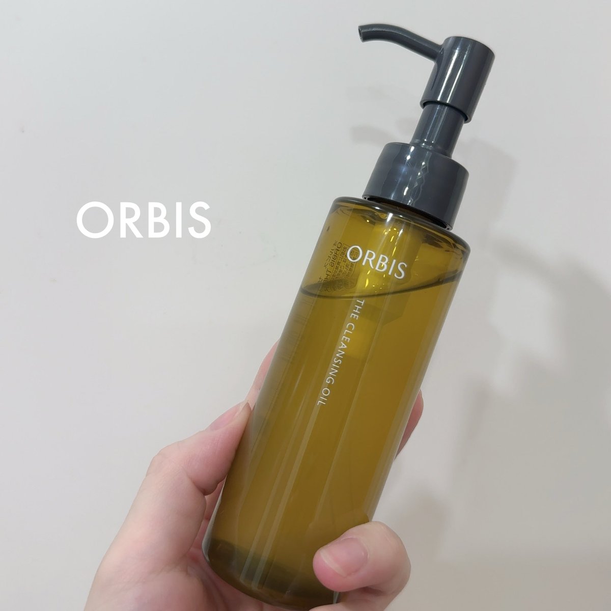 ocm_csm's tweet photo. オルビスの商品モニターに参加中です🌼

オルビス初のクレンジングオイルが誕生❕
年中毛穴詰まりケアしたいのでクレンジングはオイル派꙳⋆
お風呂場で使いたいから、濡れた手でOKなのはうれしいポイント☝️🩵
マツエクにも使えるって🥰

#オルビスザクレンジングオイル #オルビス #クレンジングオイル https://t.co/cw82WYZC2c