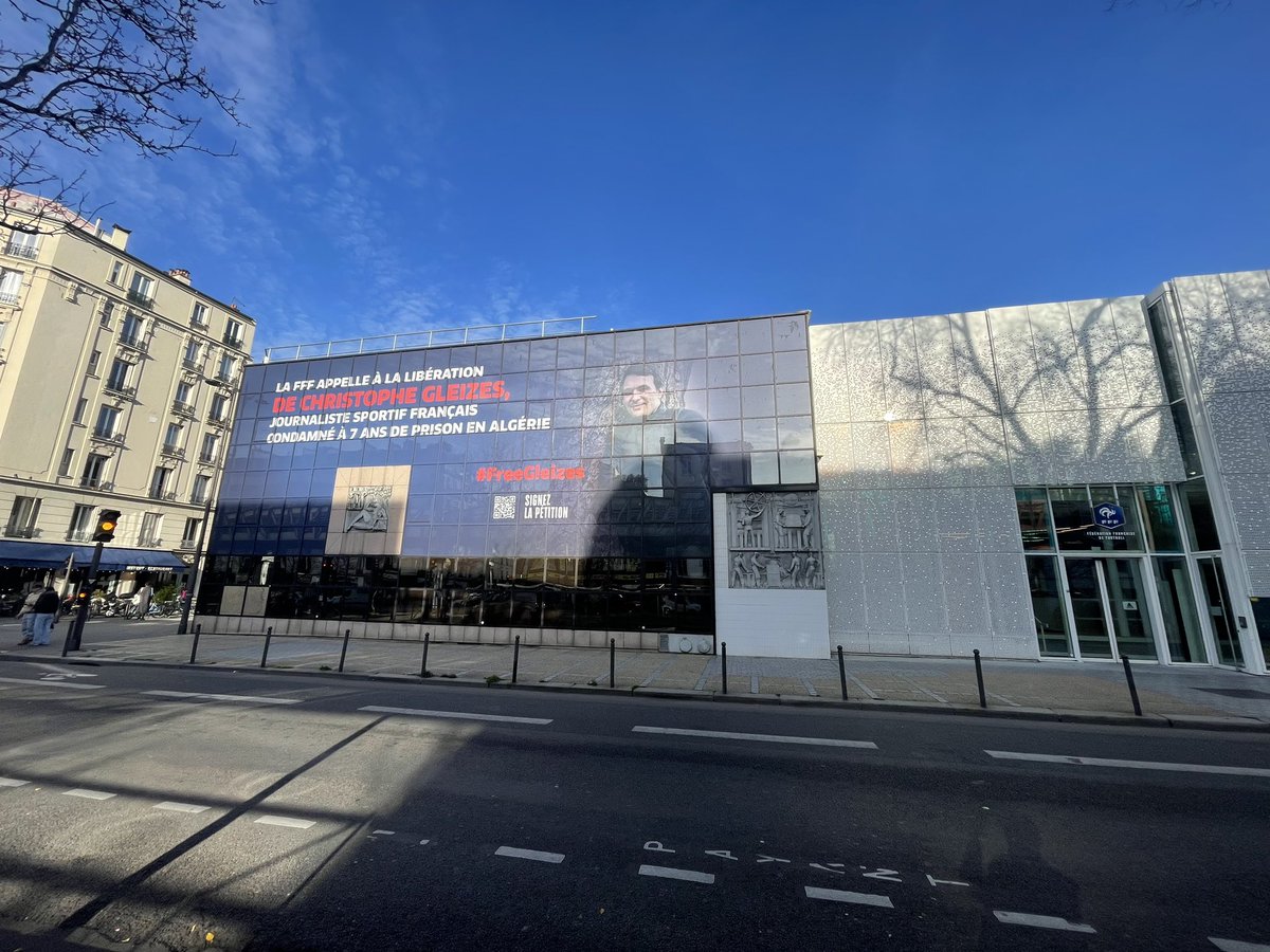 TellementJPS's tweet photo. #sofoot n’a jamais été tendre avec la FFF, mais il faut saluer leur soutien sans faille à Christophe Gleizes. Quand c’est bien il faut aussi le dire. Merci à eux, et notamment à Philippe Diallo. #FreeGleizes https://t.co/1be647s1RF