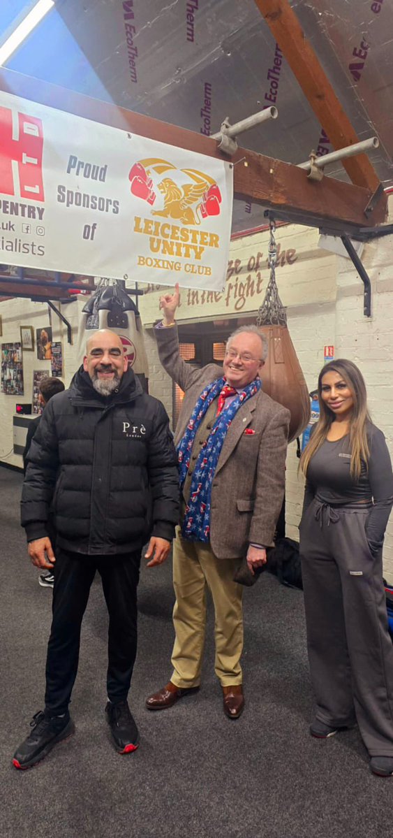 Rupert_Matthews's tweet image. I was most impressed by my visit to @UnityBoxing in the #HomeFarm area of #Leicester yesterday. An astonishing number of national &amp;amp; Commonwealth champions plus some impressive local community work. With thanks to @neetusquire1