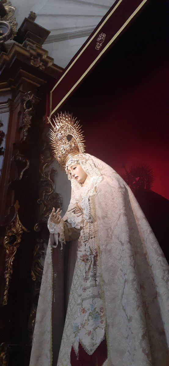 La Esperanza más sencilla, la de cada día,  la de las pequeñas cosas.

<a href="/CincoLlagasHdad/">Hermandad de las Cinco Llagas</a>