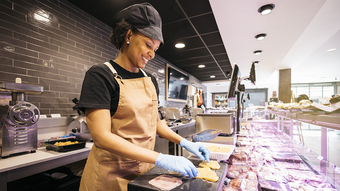 PreparedFoods's tweet image. Consumers are prioritizing function (fiber, gut health), rediscovering satisfaction cues tied to traditional proteins.

 #MenuTrends #ConsumerInsights #FutureOfFood  #Datassential

🔗brnw.ch/21wYsOt

[ PHOTO CREDIT: Jordi Salas / Getty Images ]