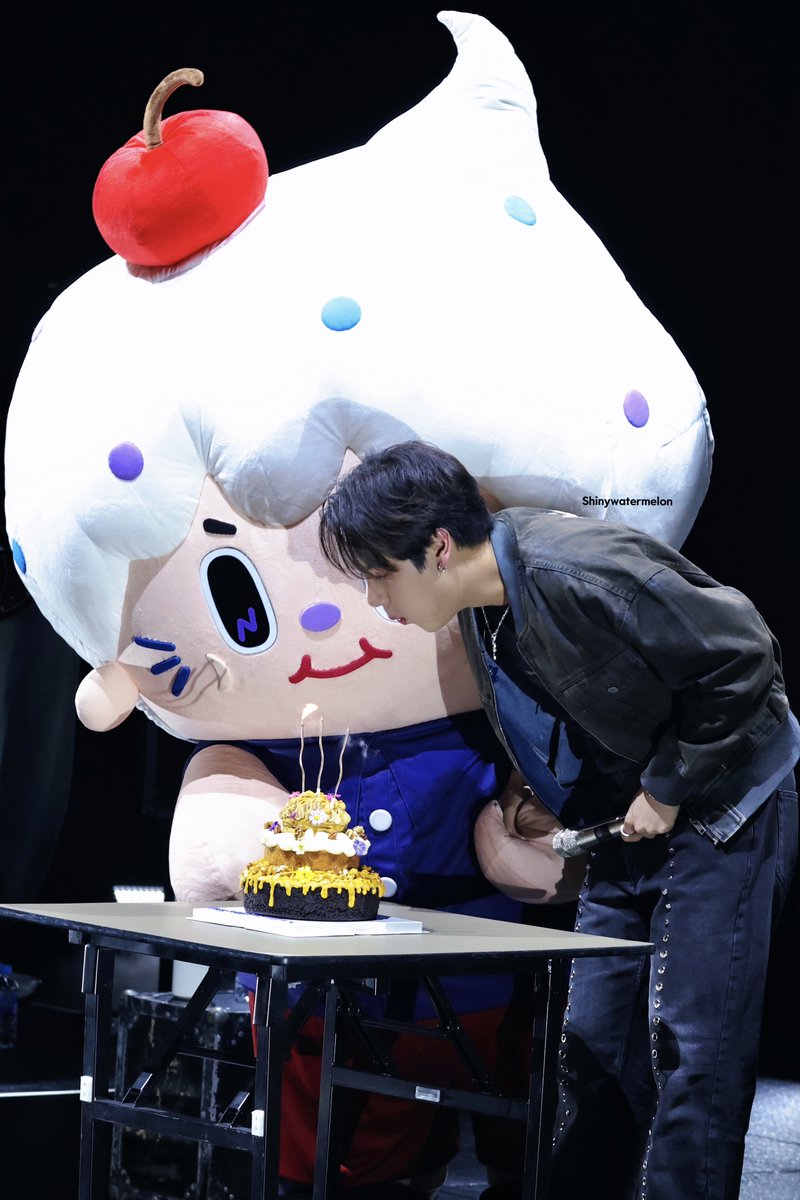 HBD🎂🎂🎂
happy every day！！！
<a href="/mynameisnanon/">NANON</a> 

#NANON7ListeningBDparty 
#mynameisnanon