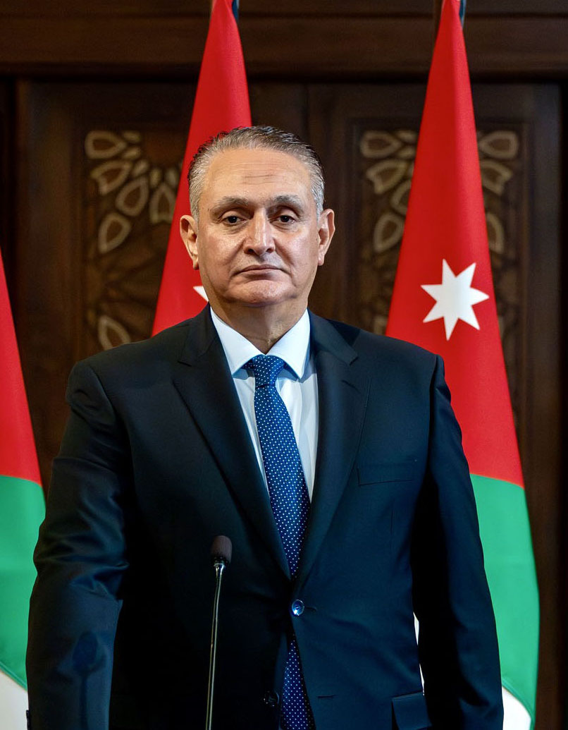 وزير البيئة: بدء إعداد البرنامج التنفيذي للحد من الإلقاء العشوائي للنفايات #عمون 