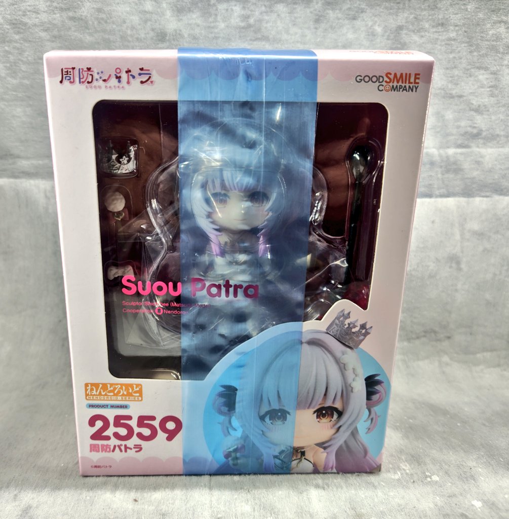 弟に誕生日プレゼントで周防パトラさんのねんどろいどを貰いました