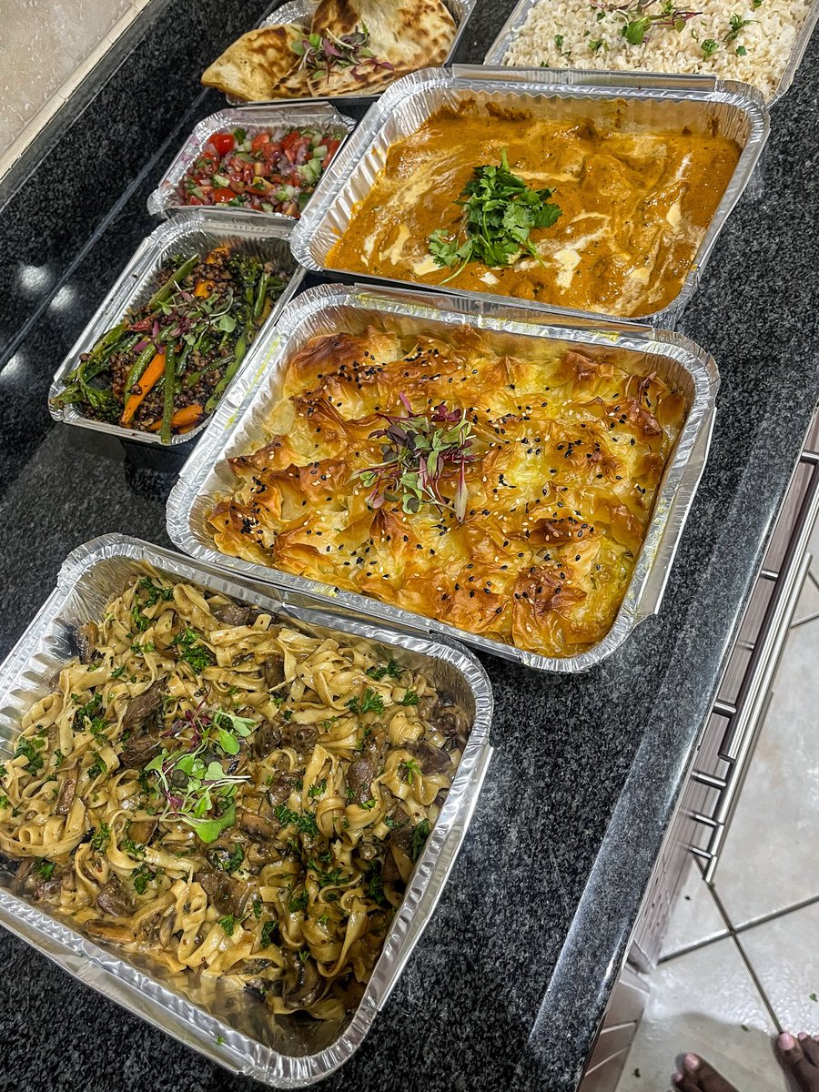 sne_mbambo's tweet image. If you need wholesome meals for you and your family this festive season and you will be in Durban hit me up 🥹🙏🏿