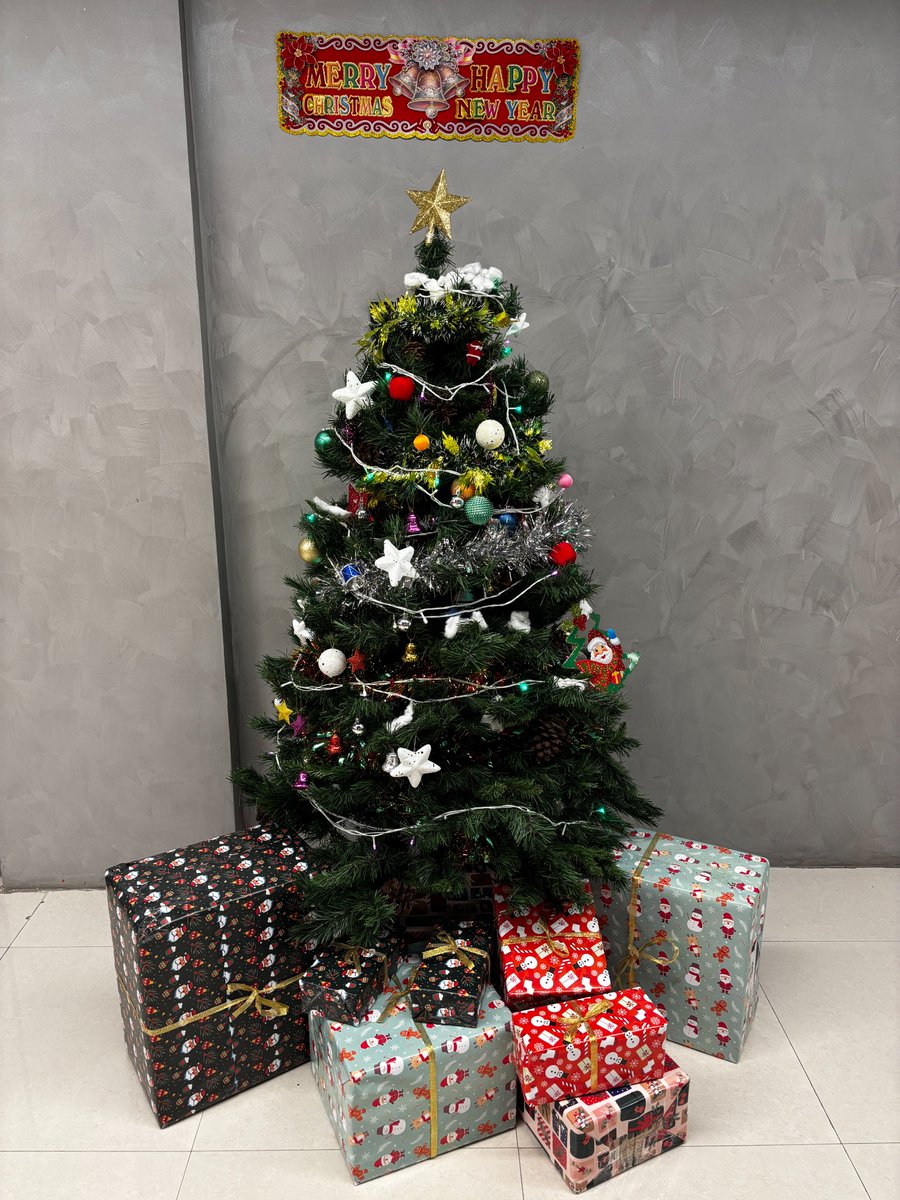 Santa Crew tweet media