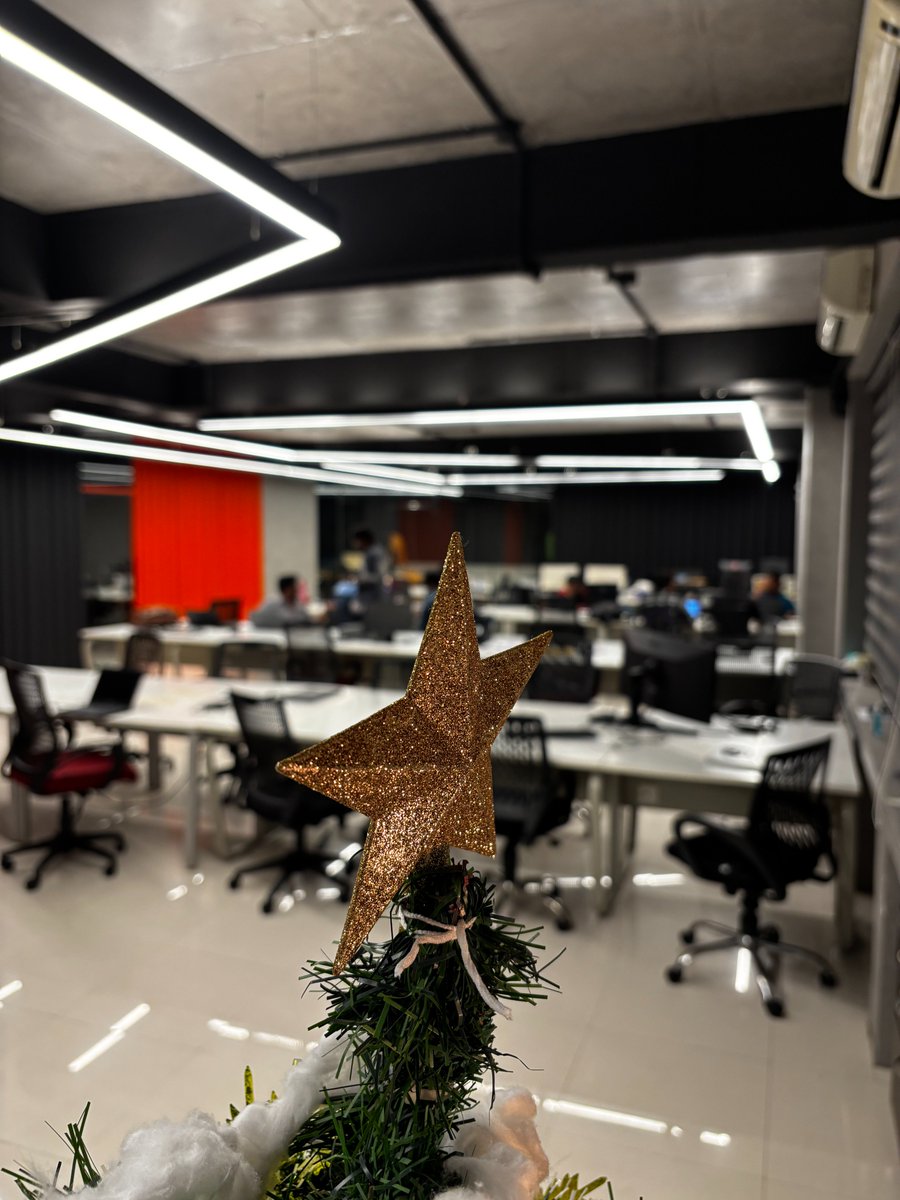 Santa Crew tweet media