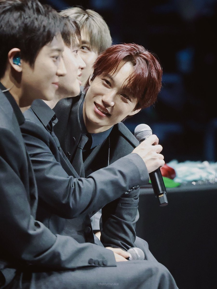 ギョンスを見つめる時のこの、愛と優しさでいっぱいの顔……😭😭😭😭✨️✨️✨️✨️