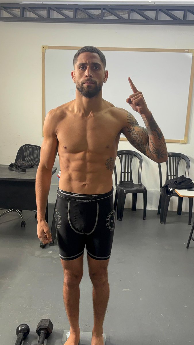 TBT da última briga 
Já quero lutar no começo de 2026 
Será que posso sonhar com Contender Series final do ano ?