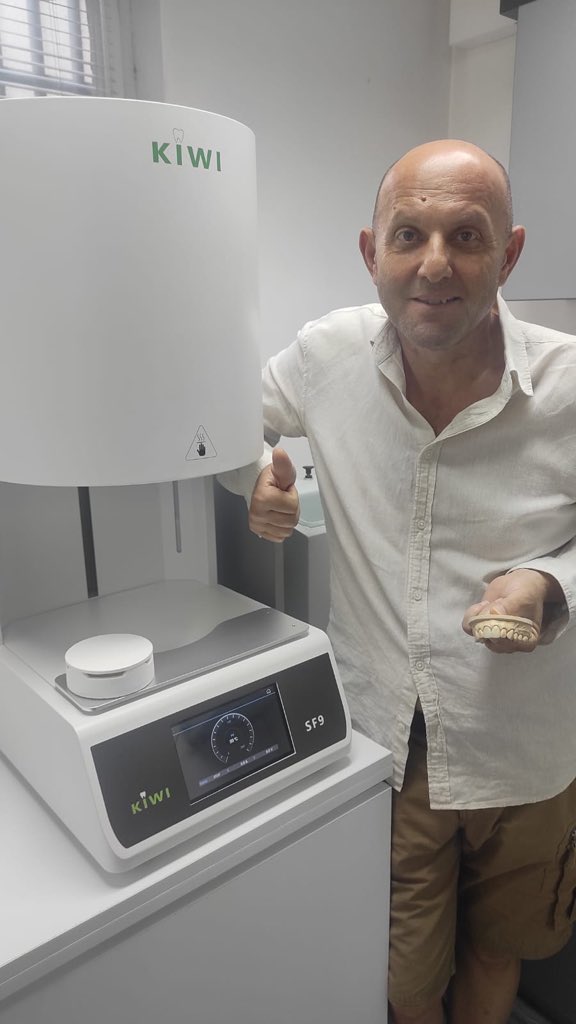 Kiwi_Dental_'s tweet image. #sintering #furnace #app #SiC #90minutes #dental #CADCAM #zirconia predrying #automatic #temperature #calibration #timesaving #intelligent reliable Max sintering temp.: 1650℃ chamber: φ100mm #IDS #dentistry #laboratory #dentists #technician #four #horno #forno #EREMA #Tokai #TKK
