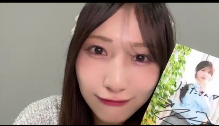 萌ちゃんきゅるきゅるでかわいすぎ サイン会1部2部ありがとう！ 届くの