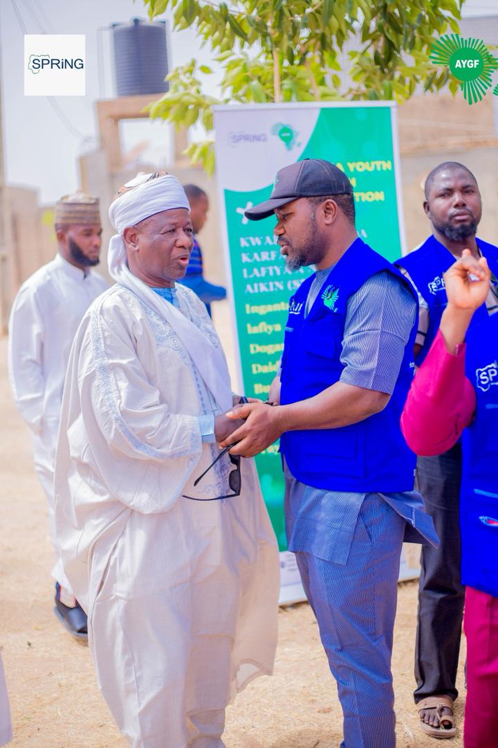 aygfspring_'s tweet photo. 3/ This project is implemented by @Aygf_ under the @NigeriaSPRiNG Project, with support from @UKinNigeria @TetraTech and @ActionAidNG
#Peacebuilding #CommunityVoices #SocialCohesion #SPRINGProgramme #ClimateResilience #InclusiveGovernance #SustainableLivelihoods https://t.co/A241mt0fxs