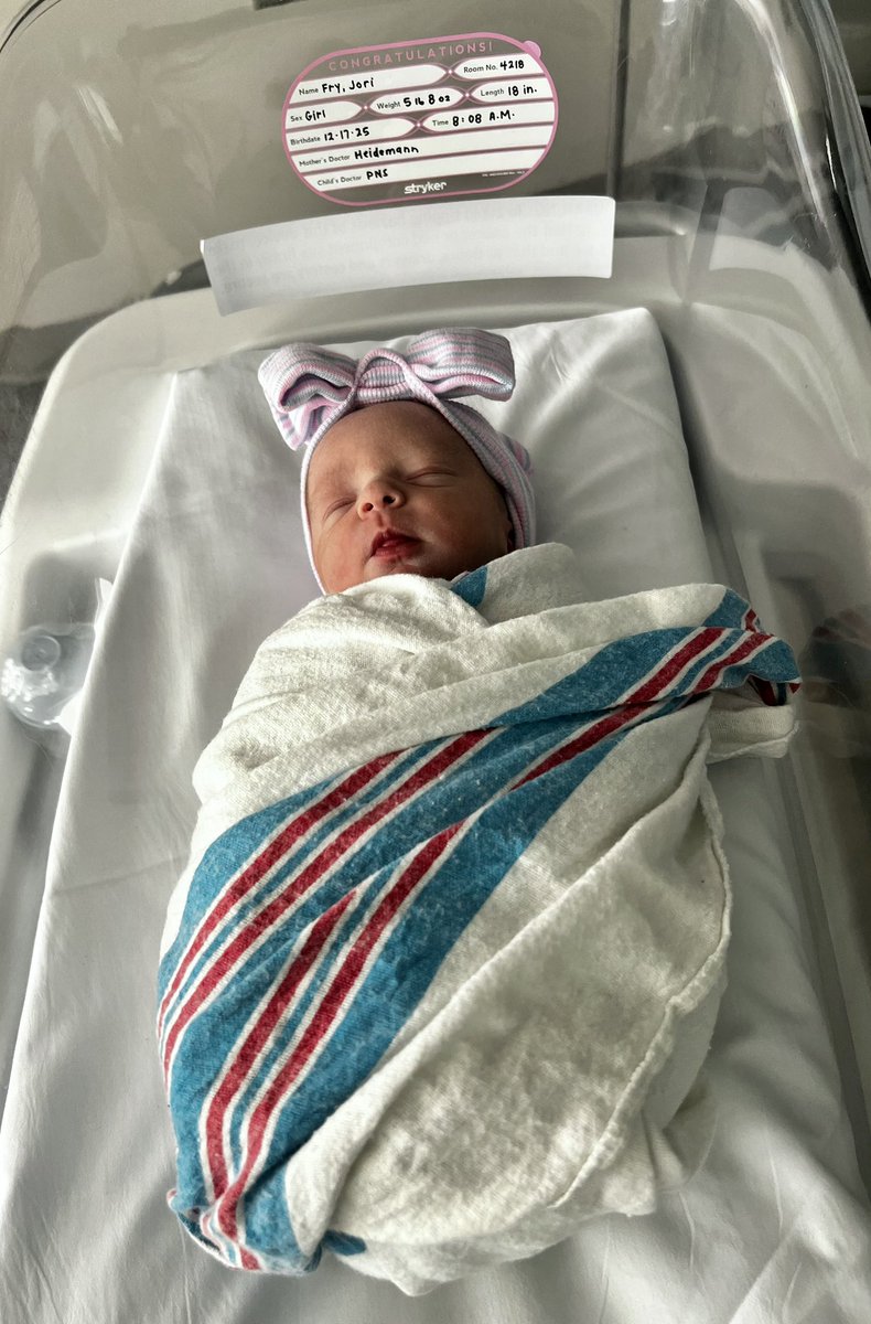 Cameron J. Fry tweet media