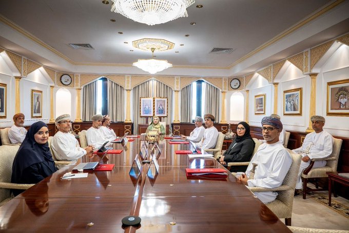 مجلس جامعة السلطان قابوس يعتمد لائحتي تعيين العُمانيين وغير العُمانيين في الوظائف الأكاديمية، وتحديث لائحة الترقيات، ويستعرض مستجدات سير العمل والموقف التنفيذي للقرارات السابقة. #العُمانية 