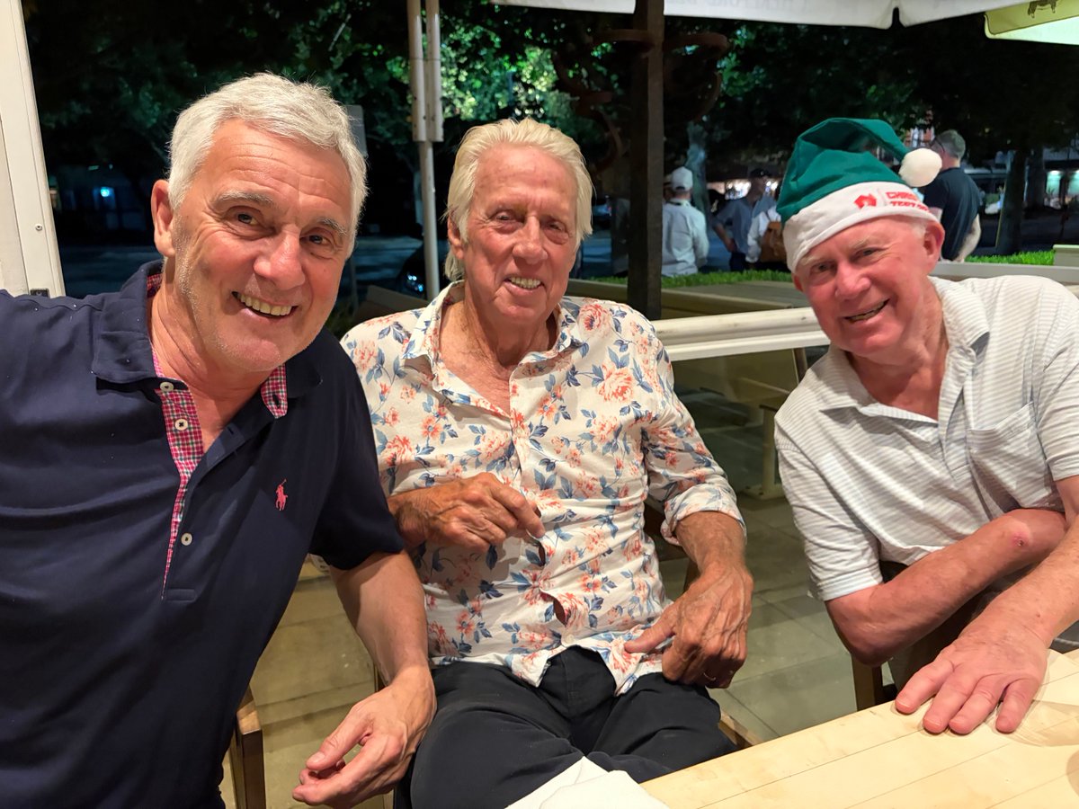 Gareth Davies tweet media