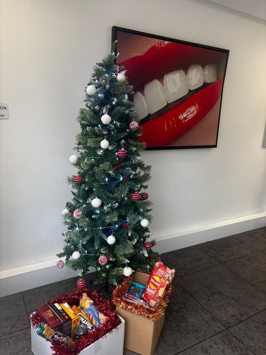 roy_morris's tweet photo. This Christmas, we have chosen Droitwich Spa Foodbank as our charity of the year. While food is the primary focus, many people don't realise that basic hygiene products are often out of reach for those in need.

We’ve filled our donation boxes with toothbrushes🪥✨
#DroitwichSpa https://t.co/C4aUtyhwjW