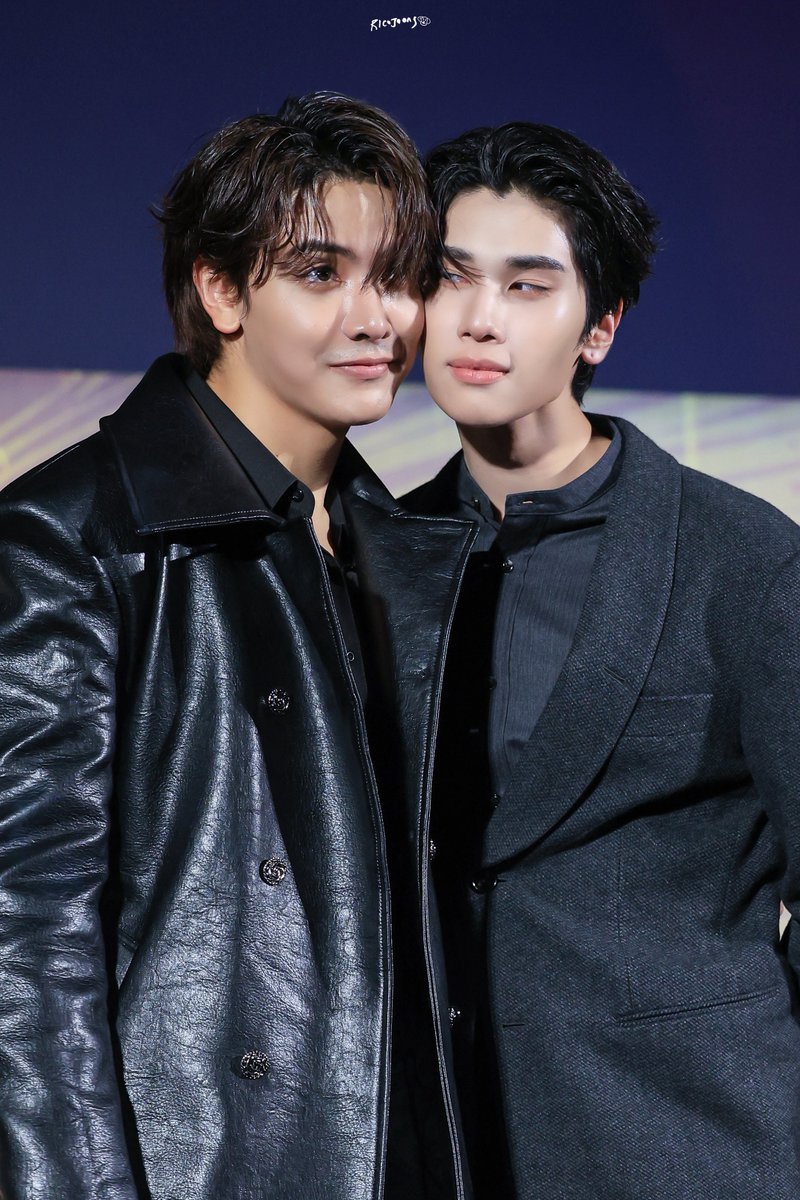 uaoaus2's tweet photo. Don't be nervous N'Joong🤣♥️

#DareYouToDeathEP1 #JoongDunk
#จุงอาเชน #JoongArchen @ChenRcj 
#dunknatchai @dunknatachai https://t.co/9pPERJex2O