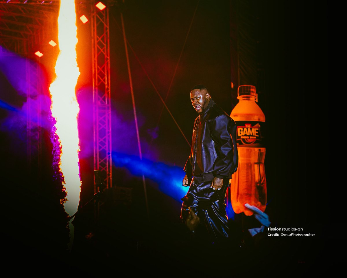 Gen_zphotog's tweet image. @Medikalbyk as documented📸 by me at Beyond Kontrol Concert 2025

#Bykconcert25 #toppertop