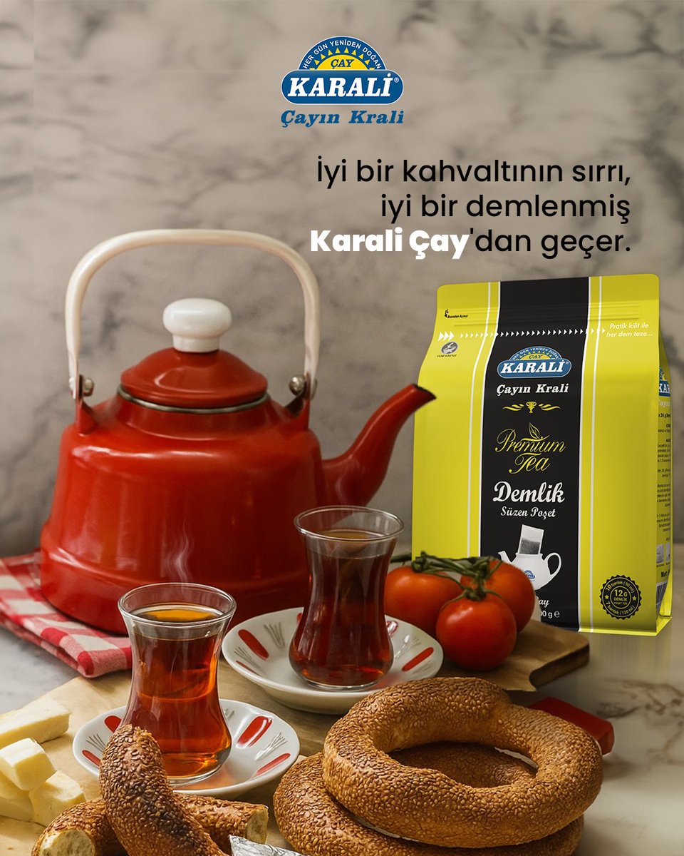 Sıcak bir simidin kokusu, taze bir peynirin lezzeti... Ama eksik olan bir şey var. Kahvaltı, Karali Çay dökülmeyen bir bardakla tamamlanmış sayılmaz!🤎

🫖 Çayın Krali | karalicay.com

#karaliçay #çayınkrali #rizeçayı #karadenizçayı #türkçayı #siyahçay #demlemeçay