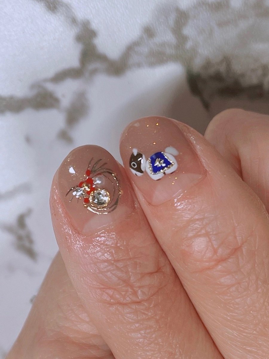 loves_mimi_A's tweet photo. お正月ネイルにしてきました💅
来年の干支🐴
ゴールドシップ✨ https://t.co/LUnEQ8eoSy