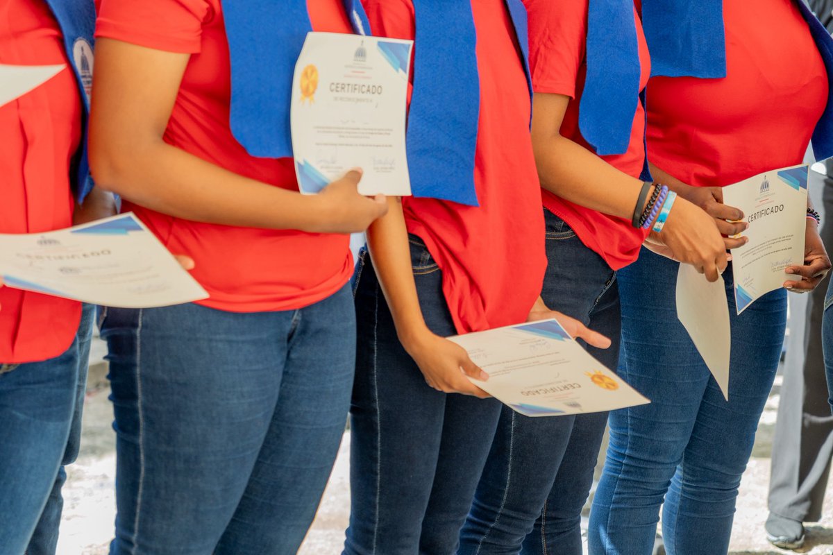 Dirección de Servicios Penitenciarios y C. tweet media