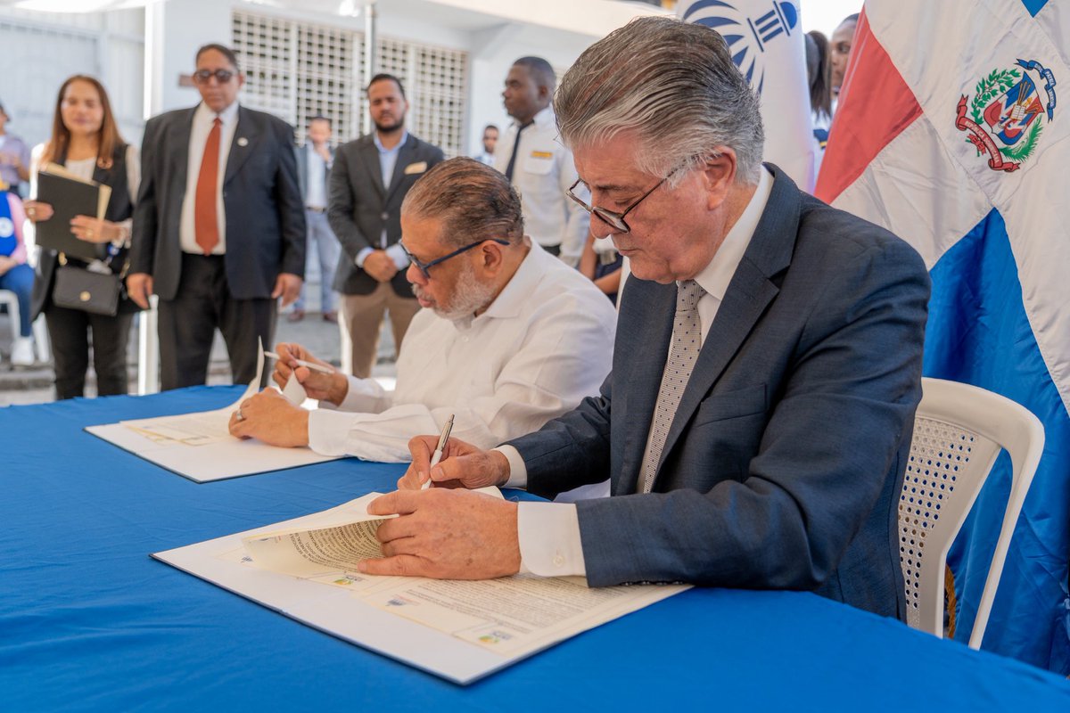 Dirección de Servicios Penitenciarios y C. tweet media