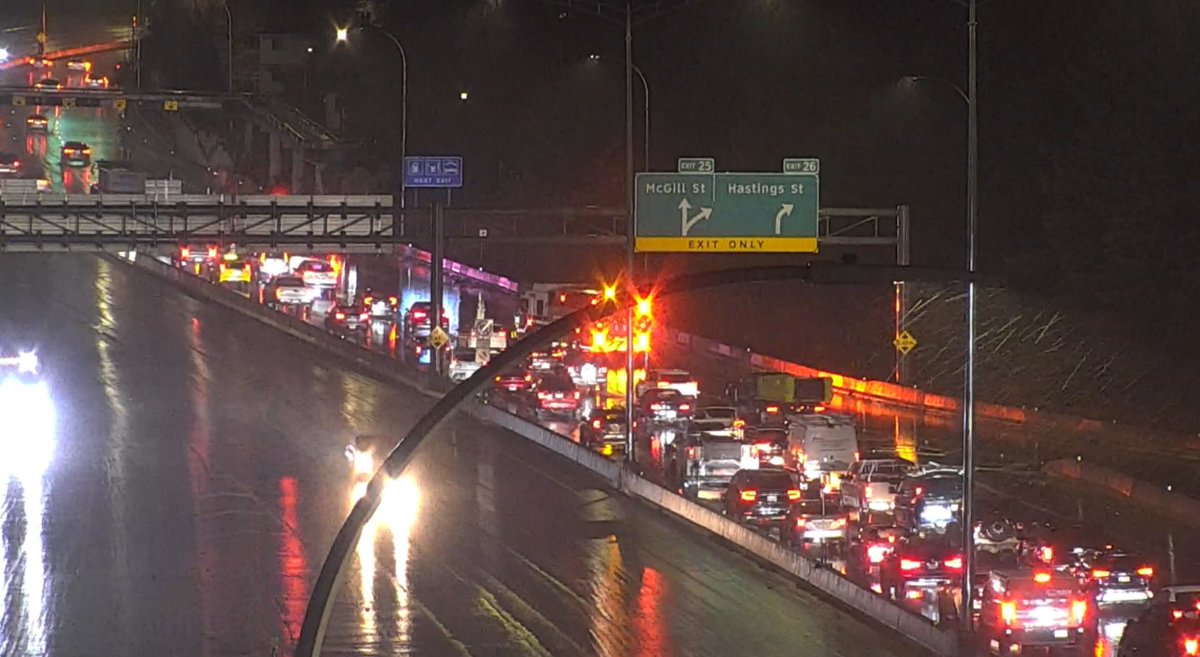 DriveBC's tweet image. ⚠️#BCHwy1 - westbound vehicle incident just before the Cassiar Tunnel. First🦺Responders are on scene. #SlowDownMoveOver #BurnabyBC #VancouverBC