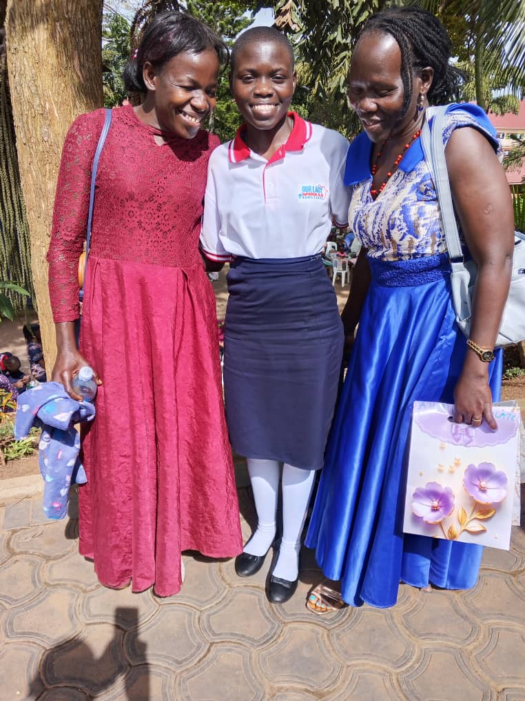 aryemoesther's tweet photo. Sharing great moments of life. https://t.co/N3HW5lvaGW