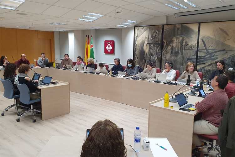 🟢 #Montornès ja té pressupost municipal per a l'any vinent! El Ple de l'Ajuntament ha aprovat un pressupost que se situa a l'entorn dels 31 milions d'euros, un 12 % superior al de 2025. Tota la informació, a <a href="/LMRMONTORNES/">Las Mañanas R.M</a>! #PleMontornès

▶️ radio.montornes.cat/radios/las-man…