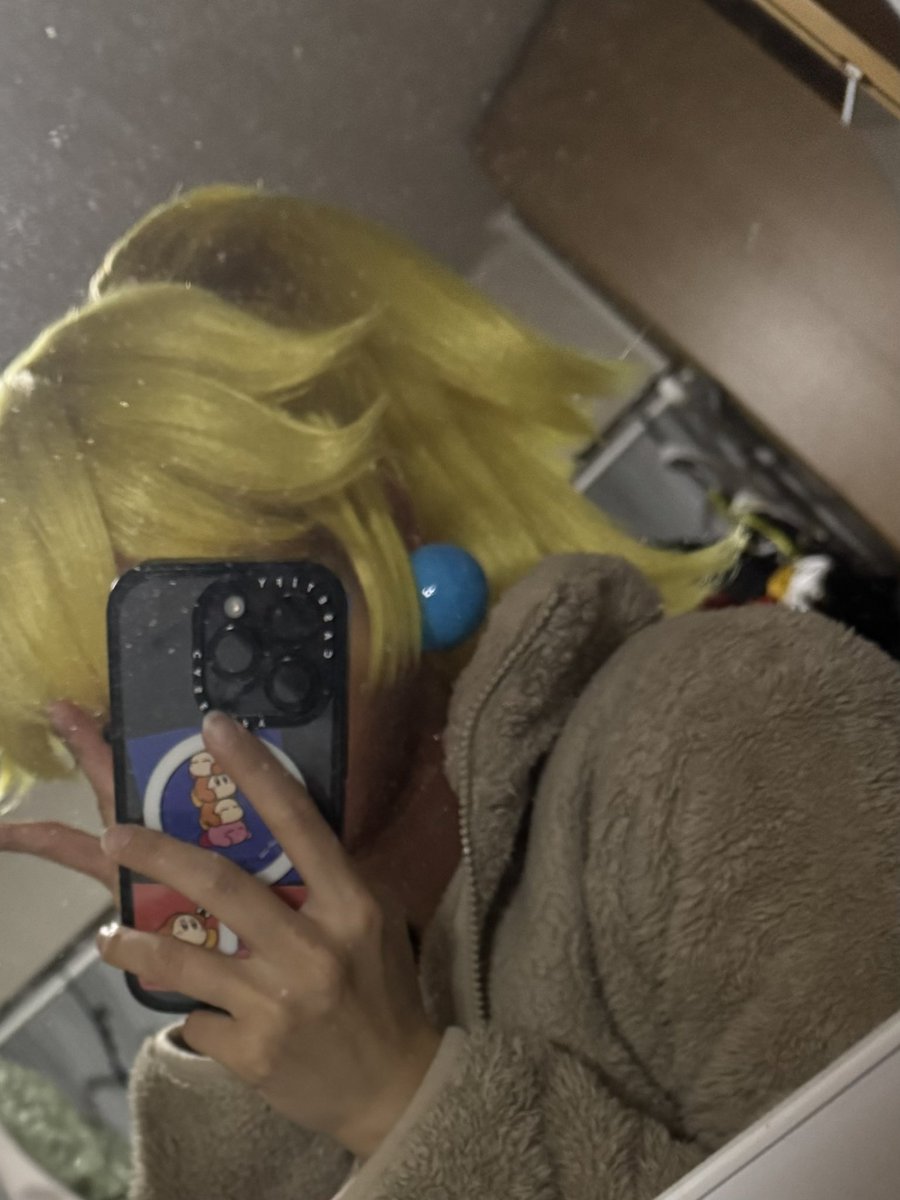 えー！！顔隠したらピーチ姫になれたかも！！笑笑