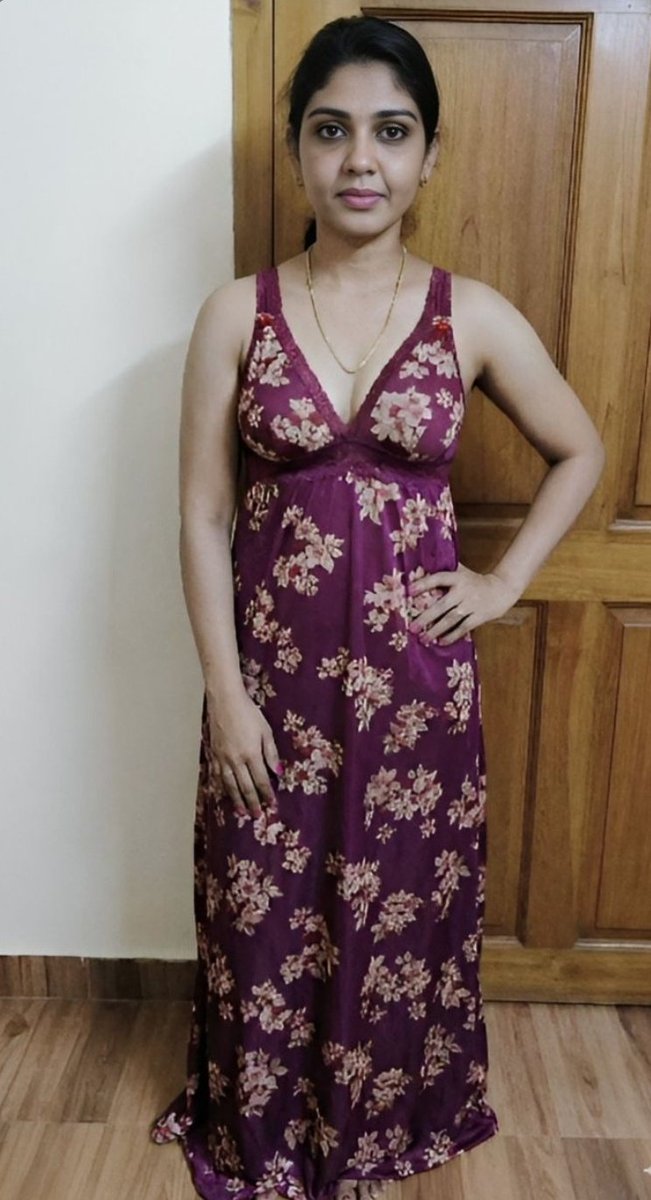 AMUTHA200030's tweet photo. Real meet or vedio call
Come dm for details 
@silk_sumit31302 @sivan2939083129 @murugan42372 @Jeeva504380112 @_Eroticbae @ajay12320059098 @tamilaccim @BXrnp @77Sellu @preetibaby69 

Retweet for special photo come in your  inbox 📥 https://t.co/PHiqWL8jWz