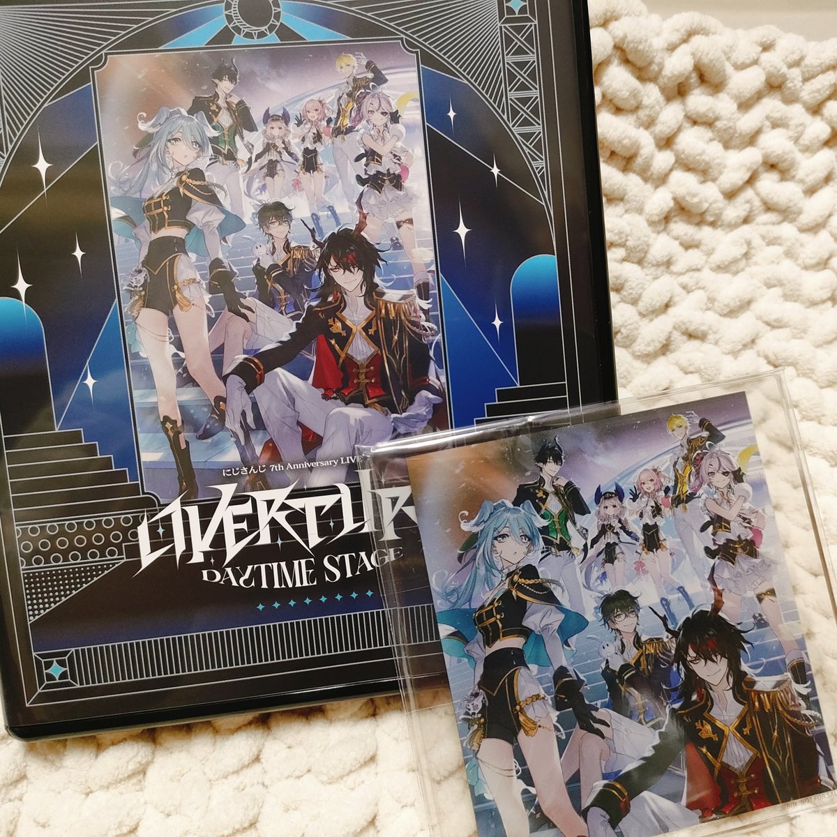 藍光到家啦
今天剛好是我的生日🎂
所以就變成生日禮物啦
好開心😊
#overture_Daytime