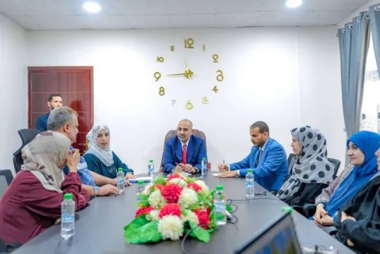 تفقد الرئيس عيدروس الزُبيدي، رئيس المجلس الانتقالي الجنوبي، نائب رئيس مجلس القيادة، اليوم الخميس، سير العمل بمقر الجهاز المركزي للإحصاء. الجنوب لا تراجع الامم المتحده الجنوب دوله الجنوب العربي المشهد العربي اقرأ المزيد من المشهد العربي 