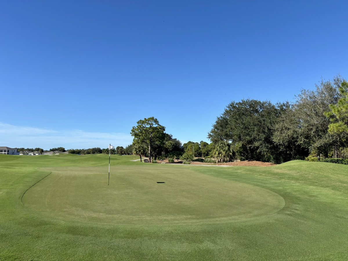 AndysTurf's tweet image. Proud to partner with Brandon Koester and team, doing great things at #IbisLanding thanks for trusting #PerformancePack from @SimplotTurf to help deliver top conditions! @Troon