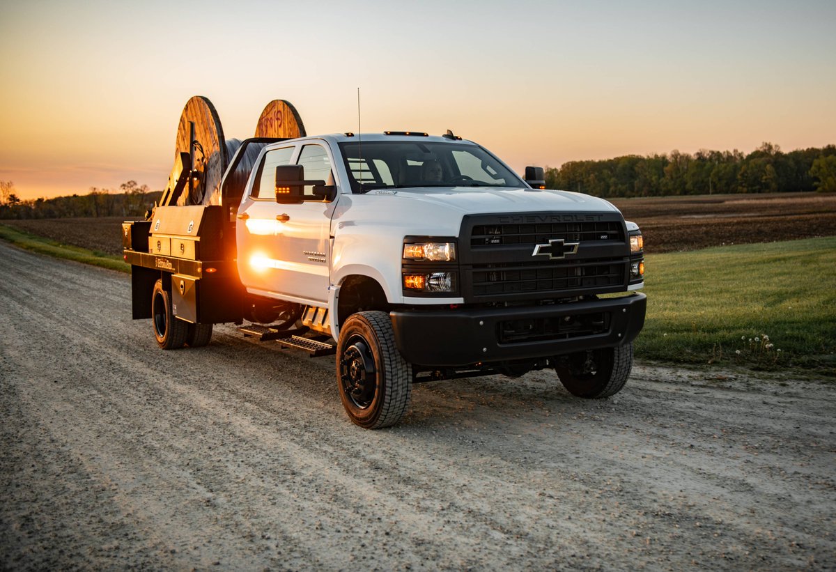 RentPremier's tweet photo. There's still time to get a quote before the end of the year, kicking off 2026 with rent-ready units!
Don't wait to get to work.
Quote Now: https://t.co/omfedZ6eDZ
#framer #candywagon #reelloader #fibersplicing #pickup #cranetruck #poletrailer #rentready #truckrental #rentptr https://t.co/tGKzqkHhsJ