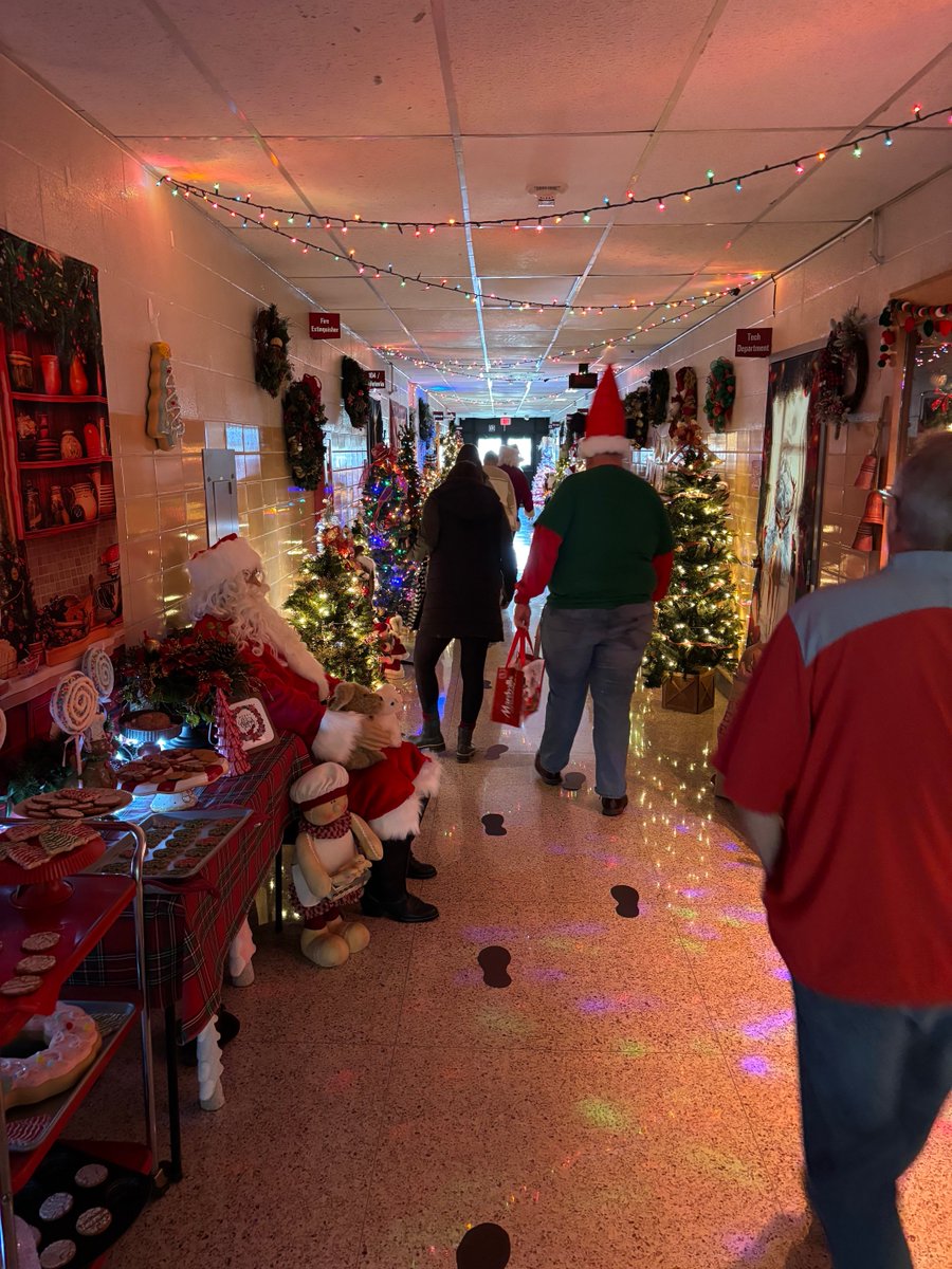 Mark Bagley tweet media