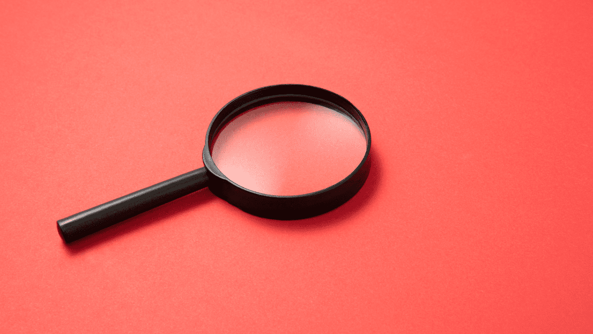 "Not everything can be measured by a multiple-choice test.

Observational assessments help you evaluate on-the-job skills in real-time. Learn how to use them effectively in your organization with our complete guide:📖 eu1.hubs.ly/H0qxkyg0"