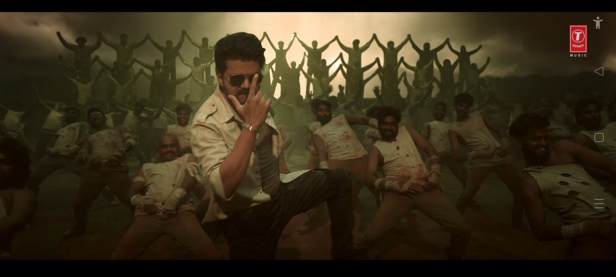 Content மட்டும் இல்ல 
கமர்சியல் சினிமாலயும் நான் king தான்ன்னு

 H. வினோத் சொல்ற மாதிரியே இருக்கு 🔥🔥🔥🔥

அனிருத் peaked 
விவேக் peaked 
வினோத் peaked 
விஜய் அண்ணா 🔥🔥