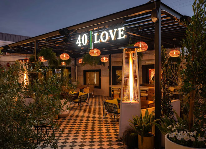 MXSW's tweet image. MXSW DAILY NEWSLETTER 12.18.25: 🍸 40 Love finally opens in Old Town Scottsdale, SALT taqueria finds a home in east Mesa, a high-end spirits lounge is coming to central Phoenix, and more. mailchi.mp/mouthbysouthwe…