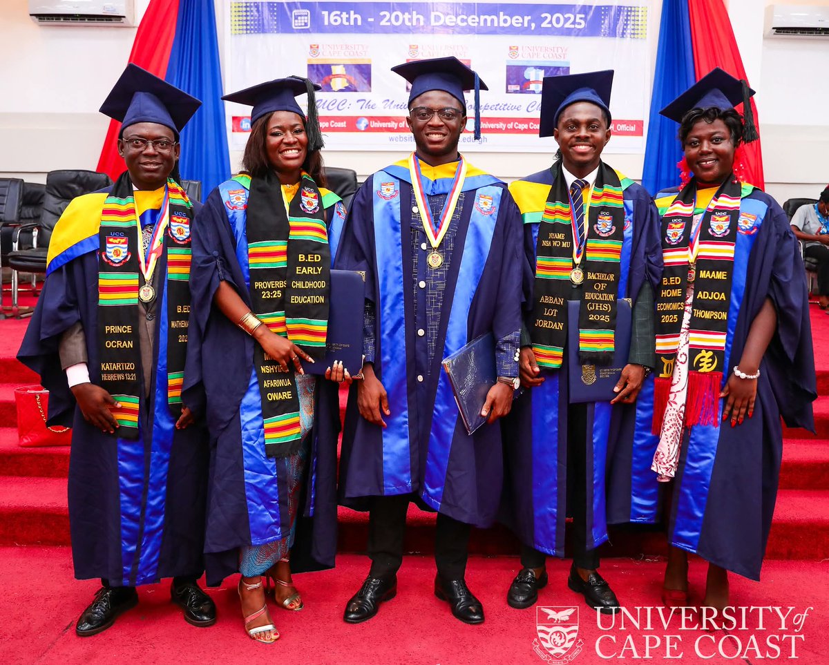 UCCGH_Official's tweet photo. The Reeves Scholars from the University of Cape Coast (UCC) graduated with First Class Honours from their respective programmes during the 5th Session of the 58th Congregation.

Read more about the RSP:

https://t.co/BzSkJAk3AI https://t.co/zQLNJ1IxEj