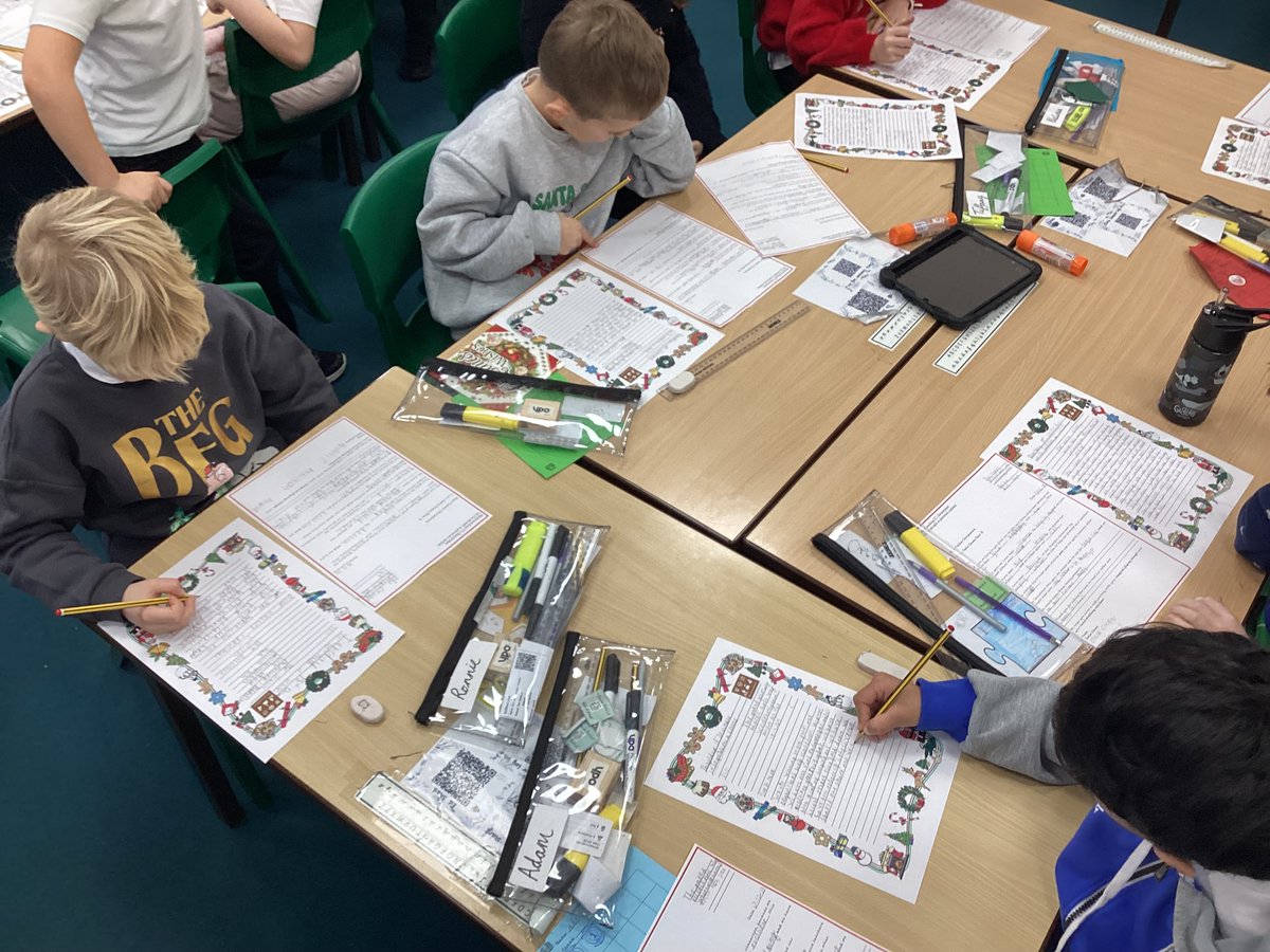 gates_owls's tweet photo. Finishing our letters to Father Christmas this morning, using our edited drafts. All as part of our work towards our handwriting and proofreading skills! #TheGatesWriting https://t.co/WNUalgeVTf