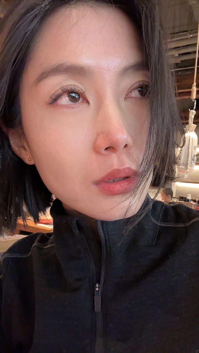 爱笑的薇薇 tweet media