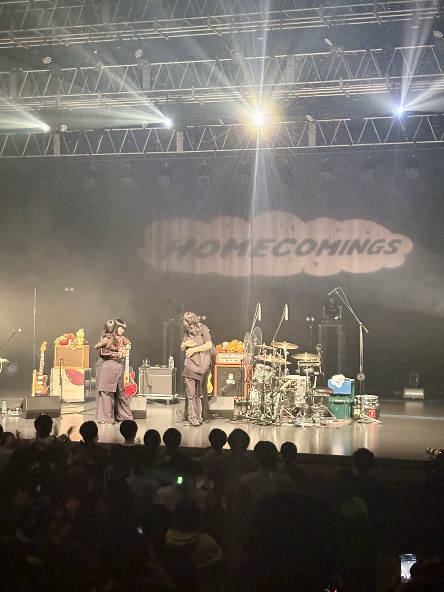 mooncarnation's tweet photo. 本日🪽

Homecomings 
"the aquarium of illumination and night glare"
EX THEATER ROPPONGI
3人の最後のステージ、見届けました。 https://t.co/dtGjoylEB1