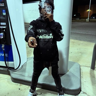 lil8 tweet media