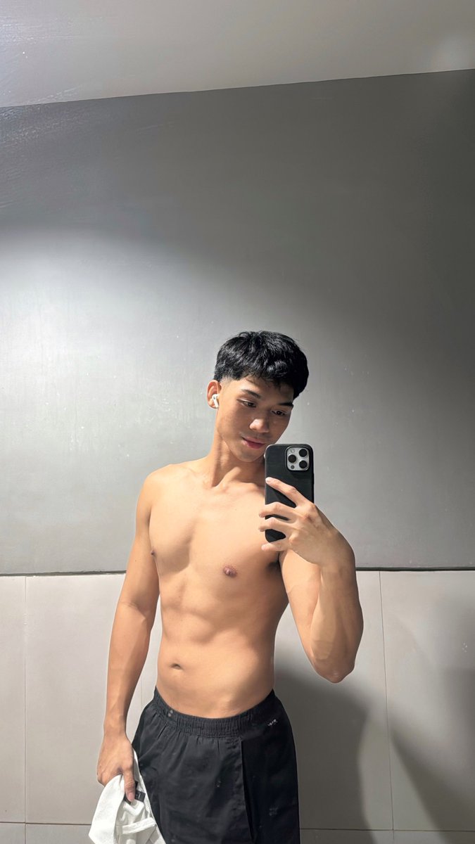 ᴊᴀᴍᴇs tweet media