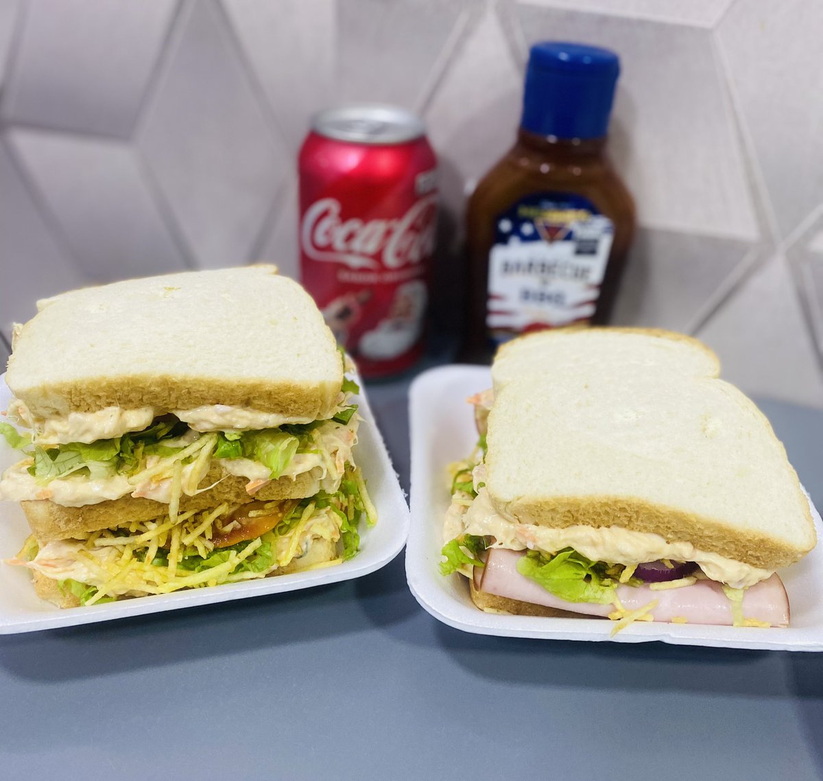 Fanny_Sebosa's tweet photo. MUITO TEMPO SEM POSTAR MINHAS DELÍCIAS NESSA REDE!!🥪🥰😋
📍Av. José de arimateia 148(13)📍
⚠️Pedidos: 2196454-6309⚠️ https://t.co/p2Ku0oiV8m