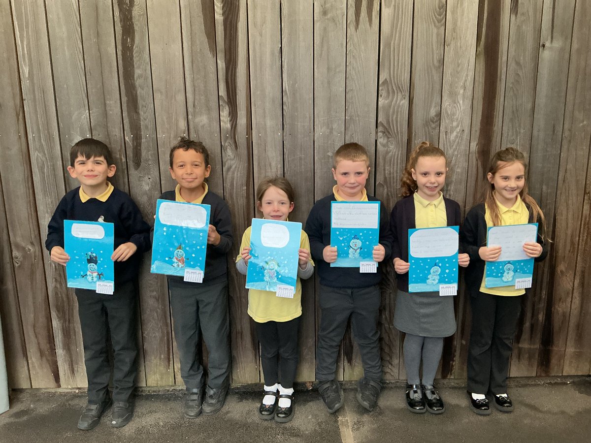 LancotSchool's tweet image. Our Year 2 children have been busy channelling their inner poets!✍️After exploring different styles of poetry, they’ve applied their learning to create their very own beautiful 2024 calendars. A perfect blend of literacy and creativity! 🗓️ #Year2 #CrossCurriculum